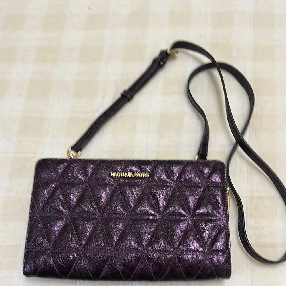 NWOT Michael Kors Purple Quilted Clutch with Gold Accents - Picture 5 of 6